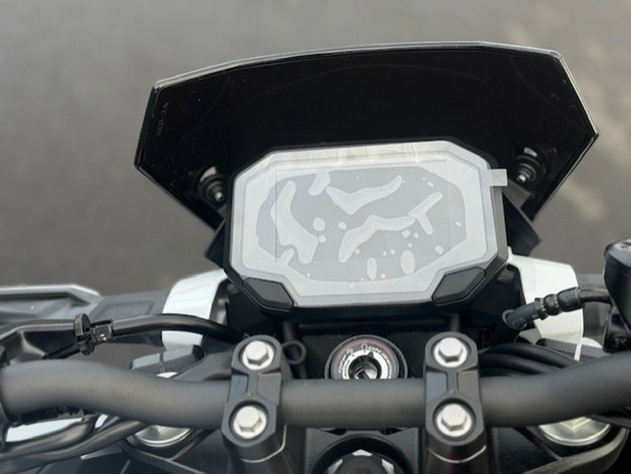 2026 Kawasaki Z500 SE ABS