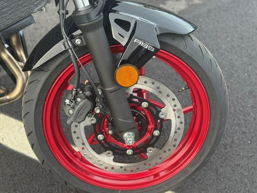 2026 Kawasaki Z500 SE ABS