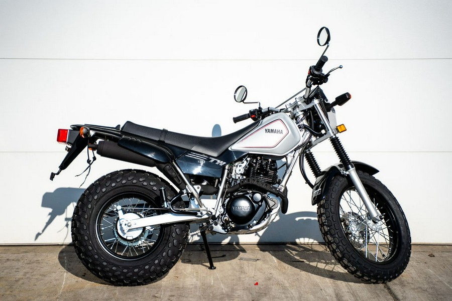 2026 Yamaha TW200