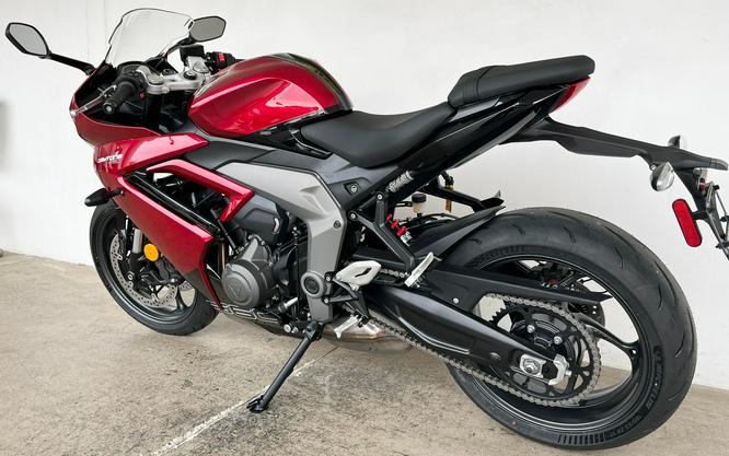 2025 Triumph DAYTONA 660