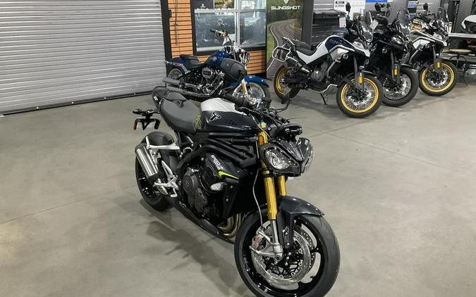 2025 Triumph Speed Triple 1200 RS Jet Black