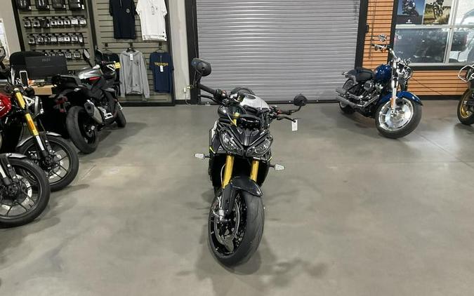 2025 Triumph Speed Triple 1200 RS Jet Black