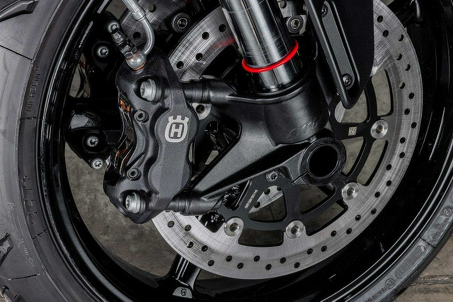 2026 Husqvarna VITPILEN 801