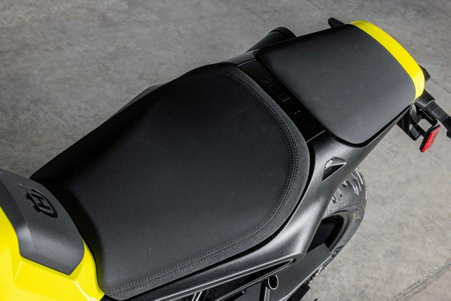 2026 Husqvarna VITPILEN 801