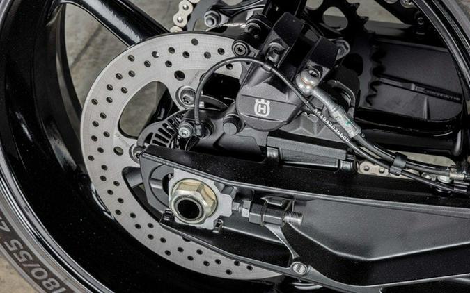 2026 Husqvarna VITPILEN 801