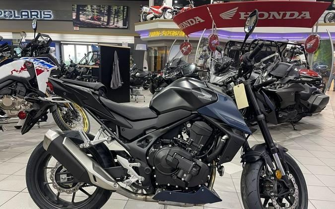 2026 Honda® CB750 Hornet E-Clutch