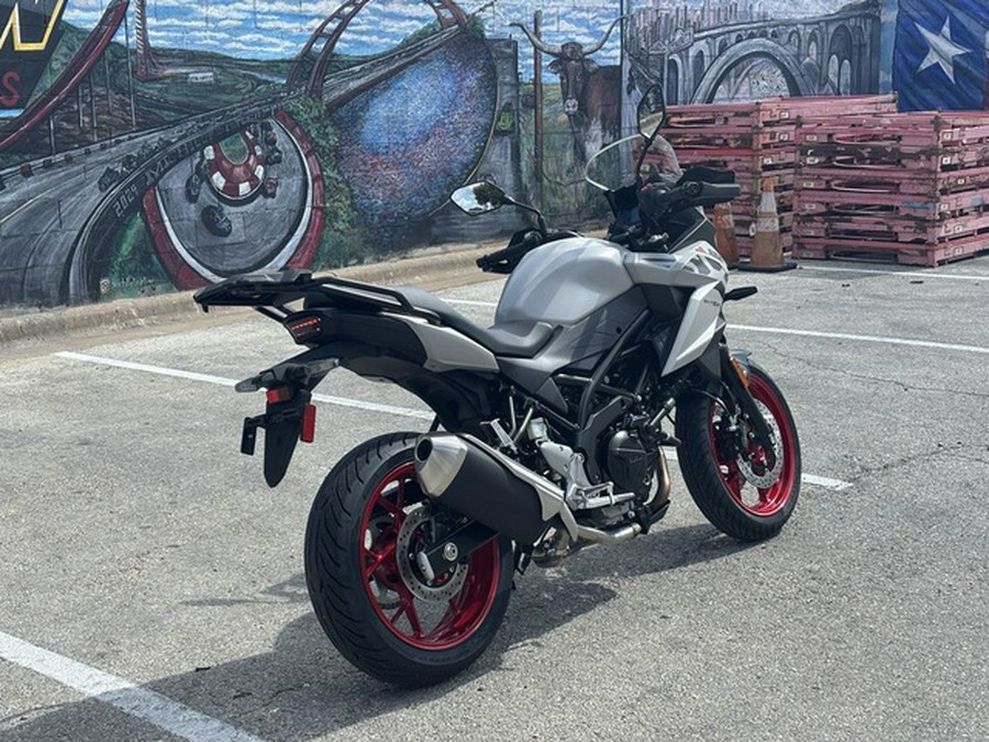 2027 Suzuki SV 7GX