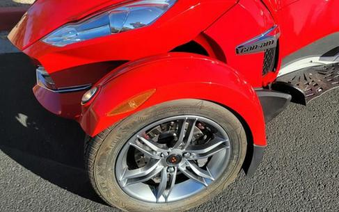 2012 Can-Am Spyder RT Audio & Convenience SE5