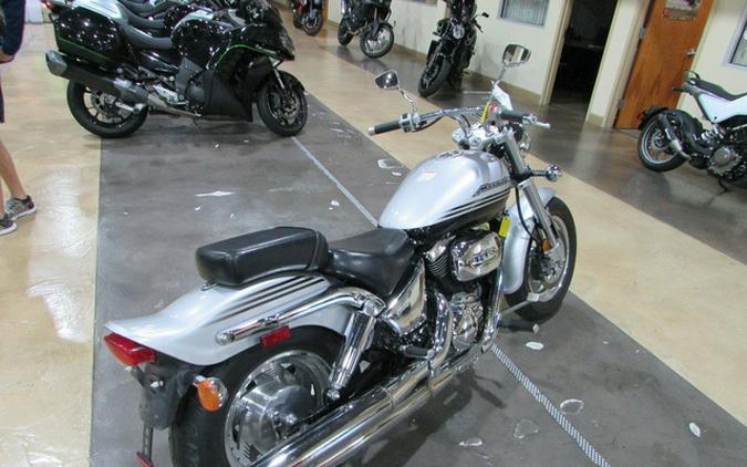 2003 Suzuki VZ800K3