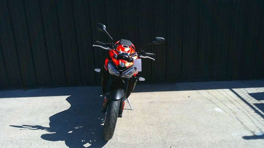 2025 Triumph Street Triple 765 R Matte Baja Orange