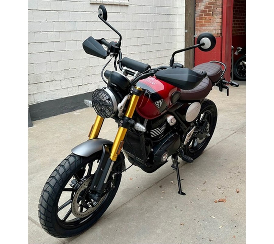 2025 Triumph Scrambler 400 X Carnival Red Phantom Black