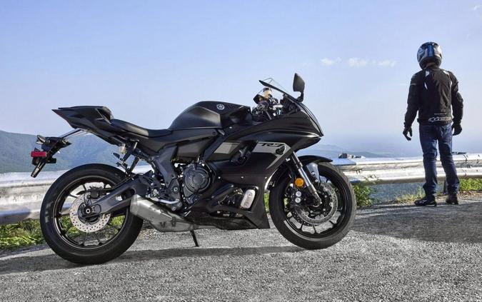2025 Yamaha YZF R7