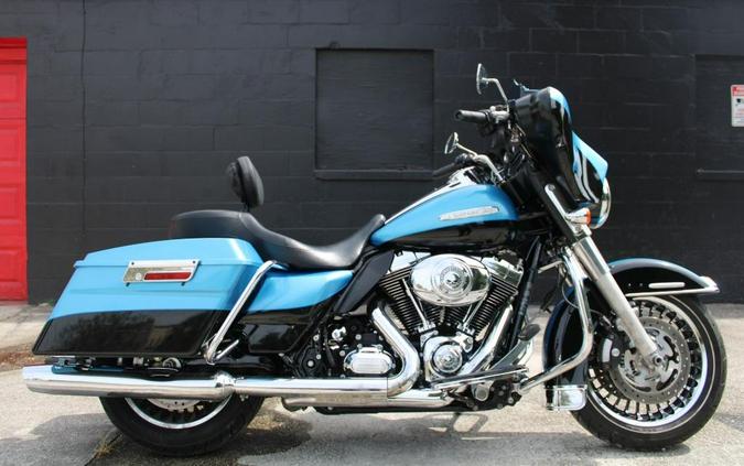 2011 HARLEY-DAVIDSON FLHTK ELECTRA GLIDE ULTRA LTD.