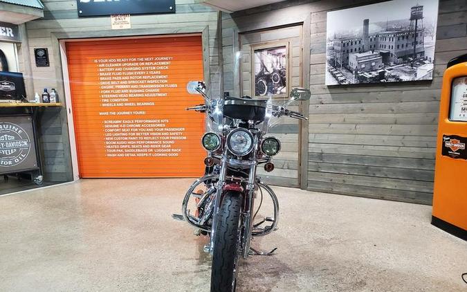 2004 Harley-Davidson® XL1200C - Sportster® 1200 Custom