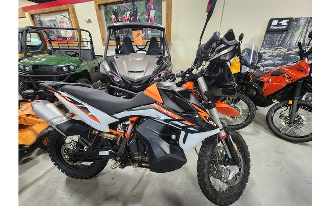 2021 KTM 890 ADVENTURE R