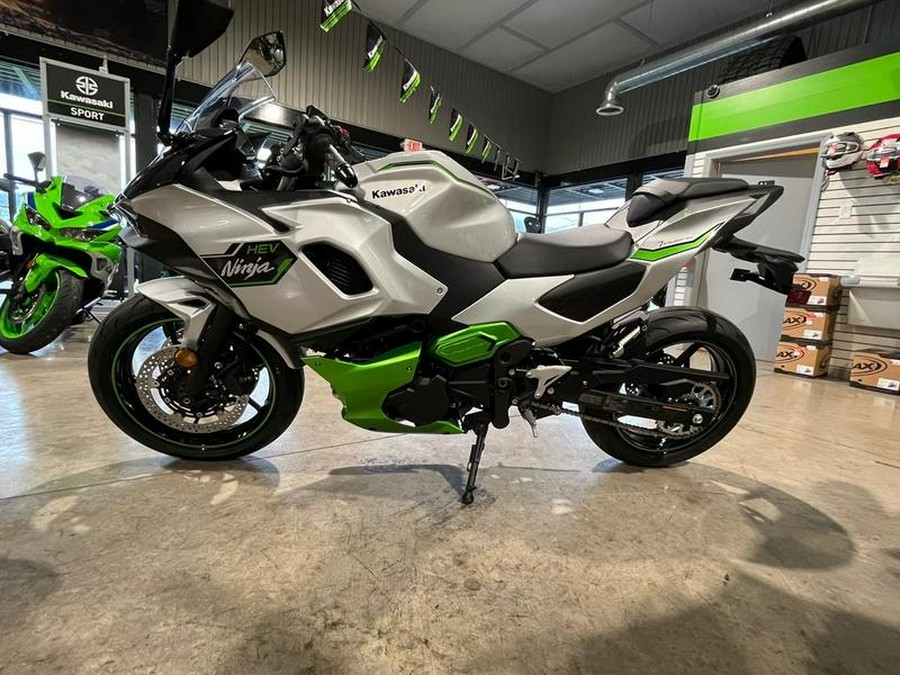 2024 Kawasaki Ninja® 7 Hybrid ABS