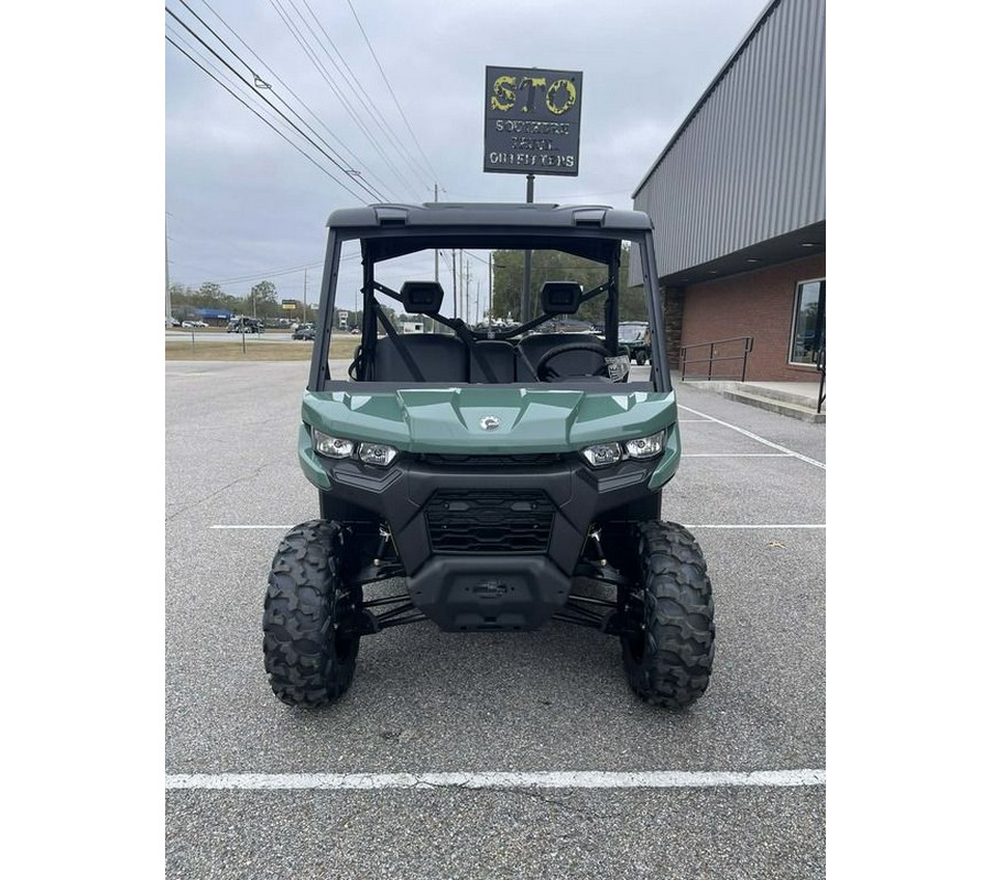 2026 Can-Am® Defender HD7