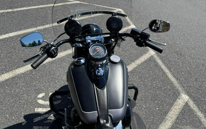 FLS 2017 Softail Slim