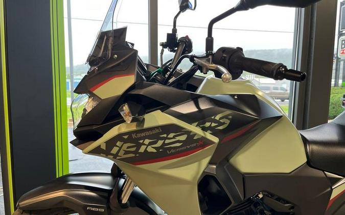 2024 Kawasaki Versys®-X 300 ABS