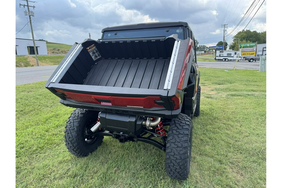 2026 Polaris XPEDITION XP Northstar - Performance Red