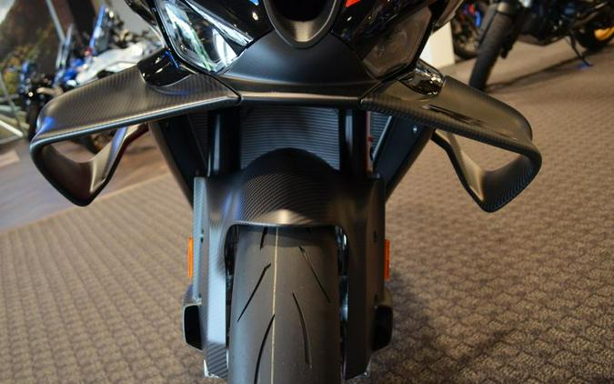 New 2026 BMW M1000 RR