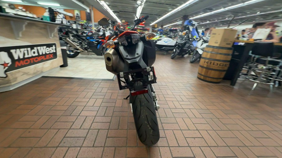 2023 KTM 690 SMC R