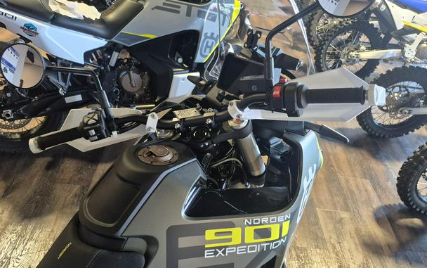 2025 Husqvarna Norden 901 - 95729