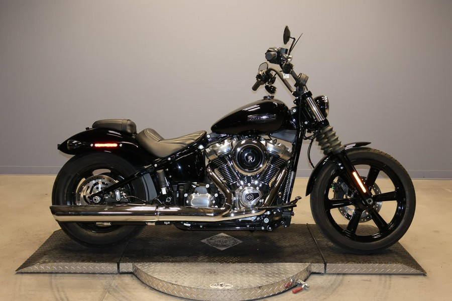 2025 Harley-Davidson Street Bob FXBB