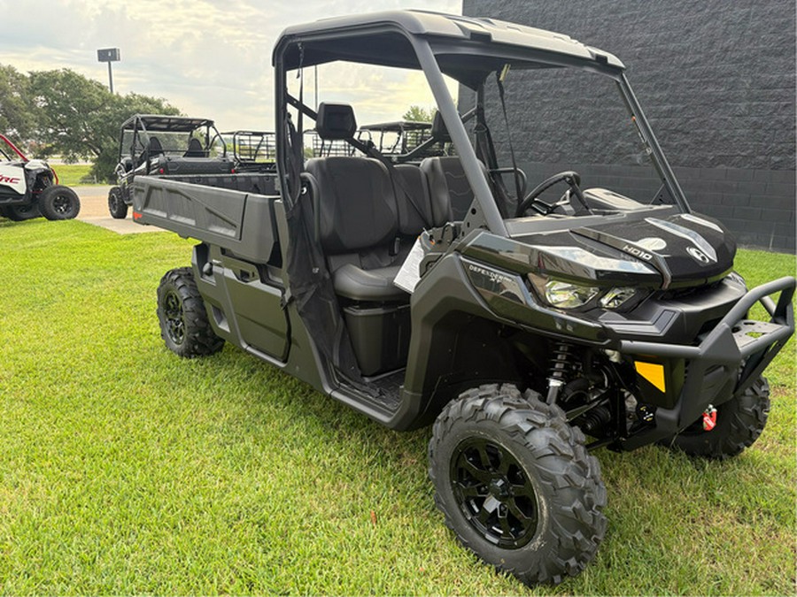 2025 Can-Am Commander XT 700