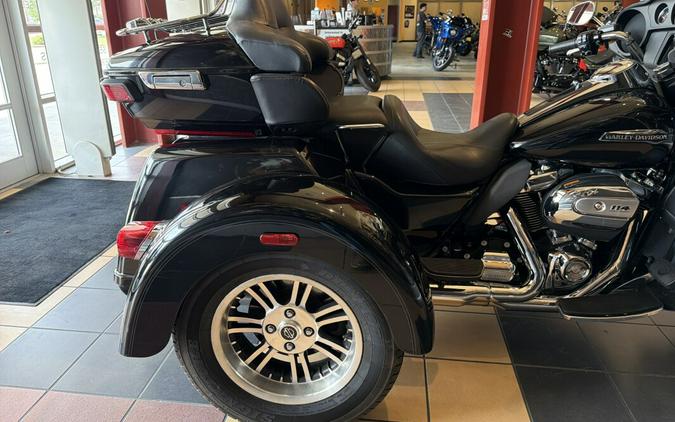 2020 Harley-Davidson® Tri Glide® Ultra FLHTCUTG