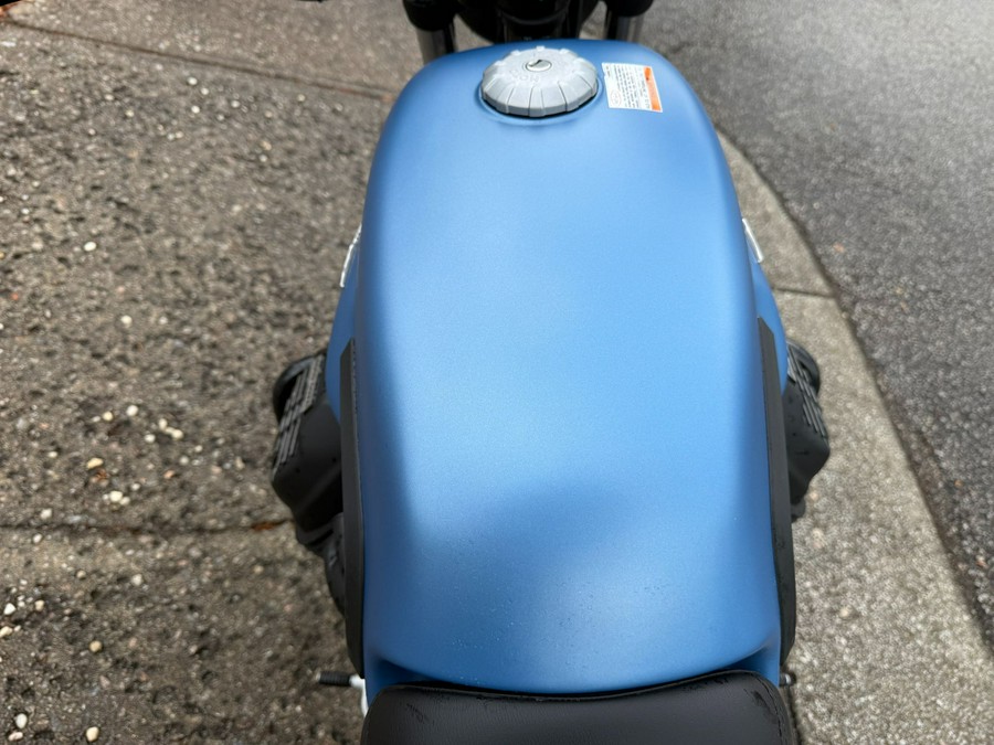 2018 Moto Guzzi V7 III Stone