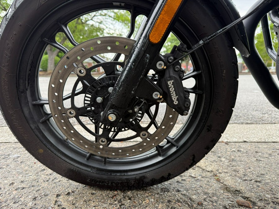 2018 Moto Guzzi V7 III Stone