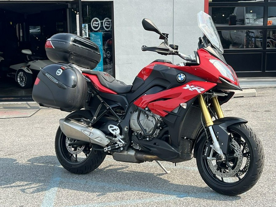 2016 BMW S 1000 XR Racing Red