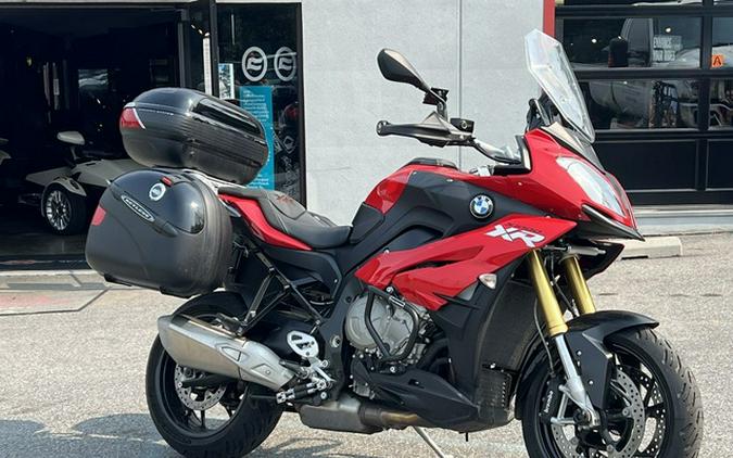 2016 BMW S 1000 XR Racing Red