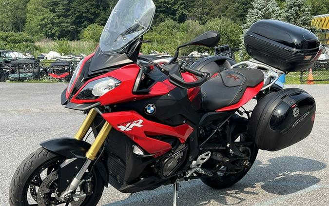 2016 BMW S 1000 XR Racing Red