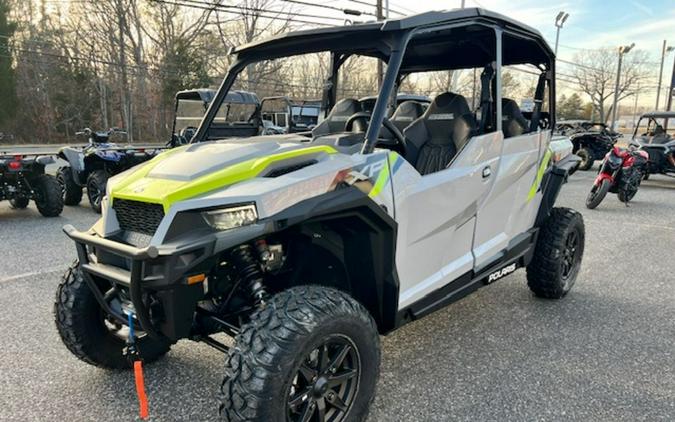 2024 Polaris® General XP 4 1000 Sport