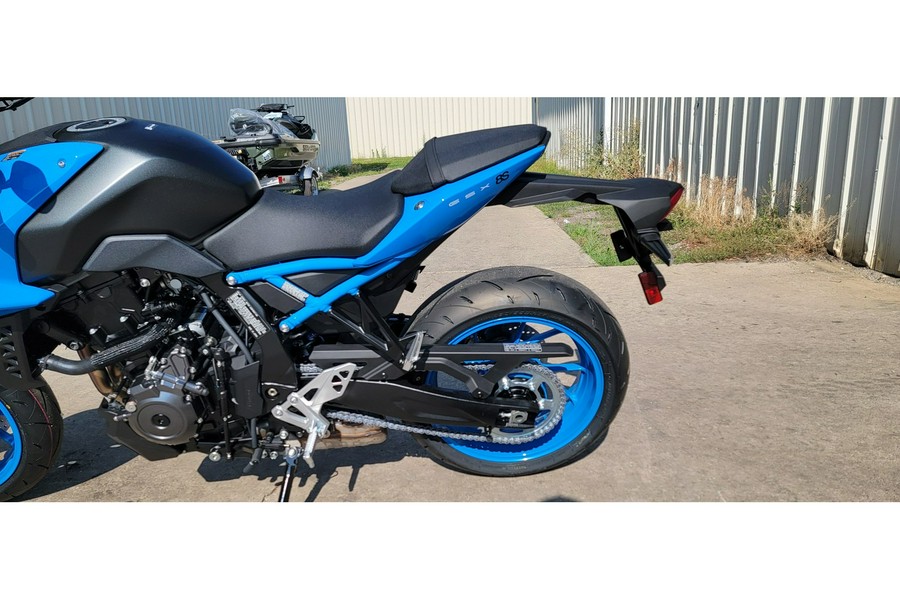 2023 Suzuki GSX-8S