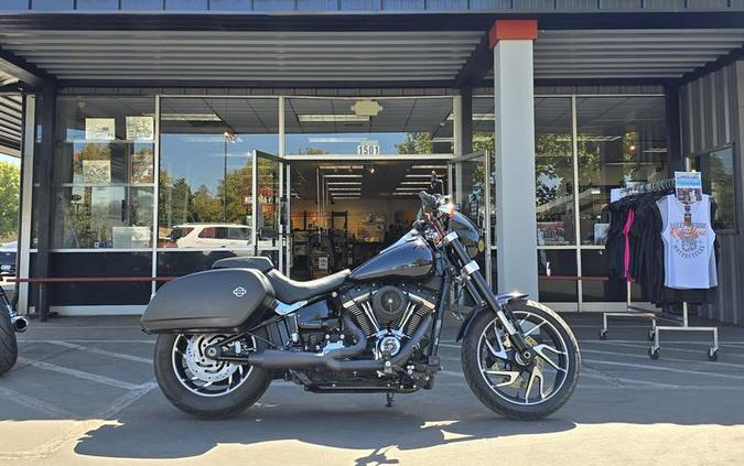 2019 Harley-Davidson® FLSB - Softail® Sport Glide®