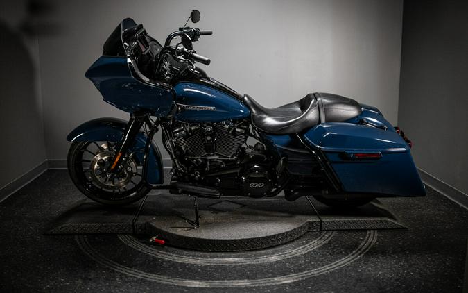 2019 Road Glide® Special (FLTRXS)