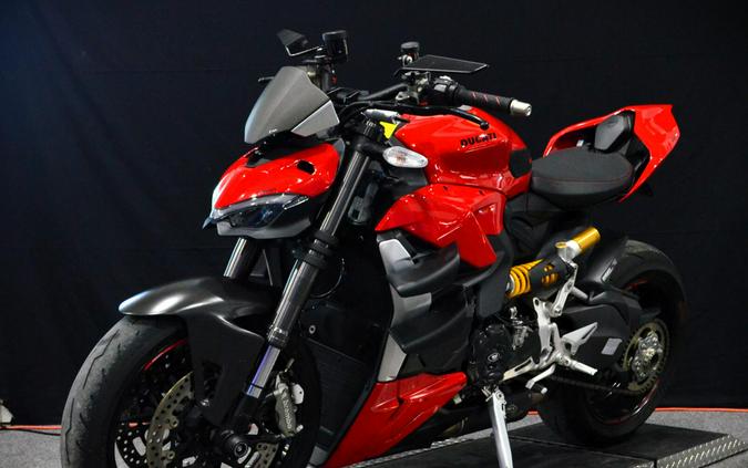 2022 Ducati Streetfighter V2