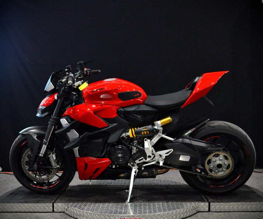 2022 Ducati Streetfighter V2