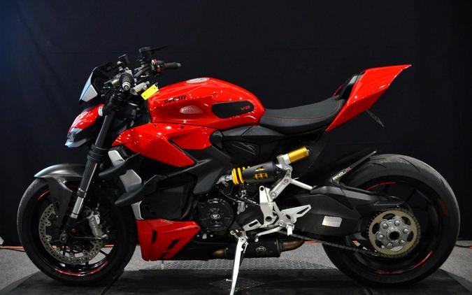 2022 Ducati Streetfighter V2