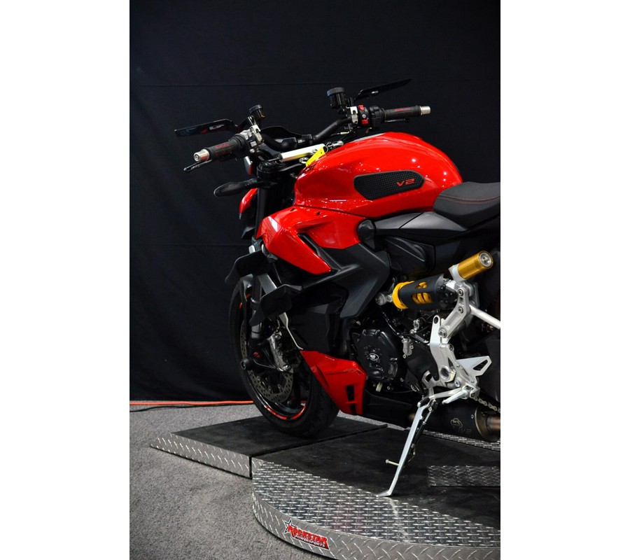 2022 Ducati Streetfighter V2
