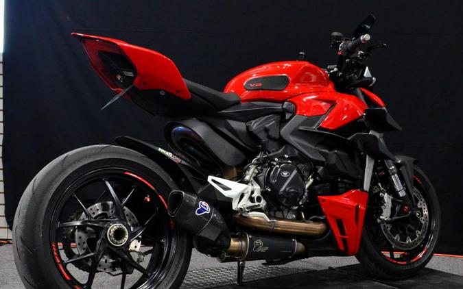 2022 Ducati Streetfighter V2