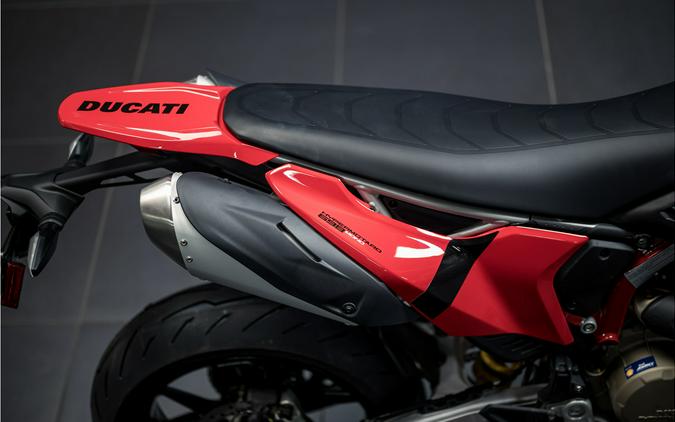 2025 Hypermotard 698 - Red - Ducati