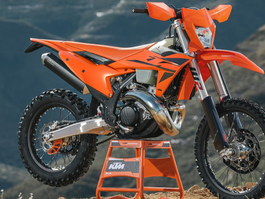 2025 KTM 250 XC-W - 230085F