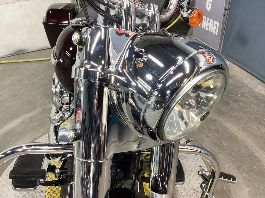 2014 Harley-Davidson® FLD - Dyna® Switchback™