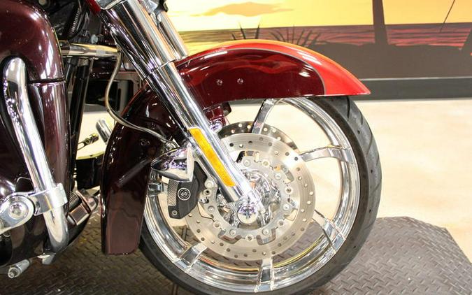 2012 Harley-Davidson® FLHXSE3 - CVO™ Street Glide®
