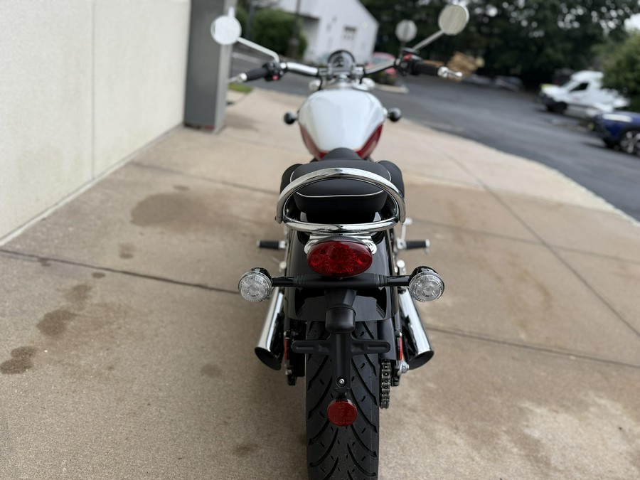2025 Triumph BONNEVILLE SPEEDMASTER