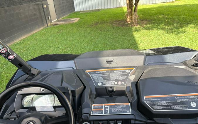 2025 Can-Am Commander XT 700